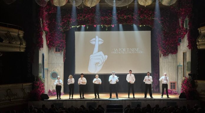 Homenaje a Julián Carabantes en el Teatro Olympia de València