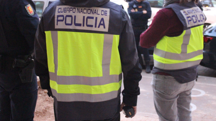 Alerta en Valencia por la estafa del falso revisor del gas: así es el método que ya ha robado más de 13.000 euros