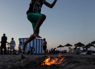Las cuatro playas de Valencia donde estará prohibido encender hogueras en la Noche de San Juan