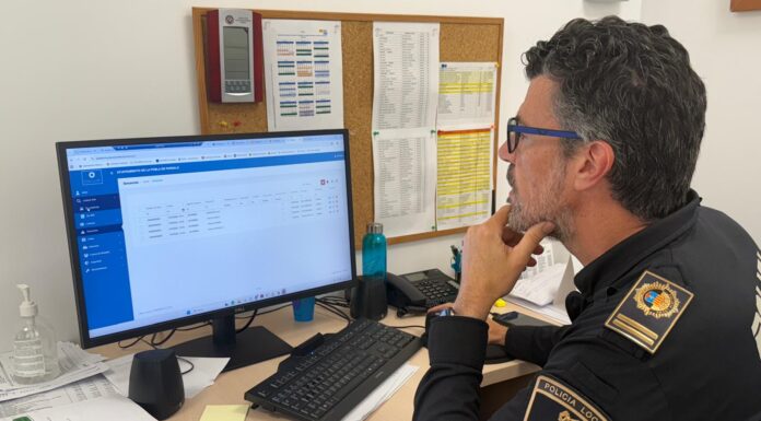 La Pobla de Farnals implanta càmeres intel·ligents per a detectar matrícules en temps real