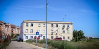 Torrent millora la il·luminació del carrer Mare de Déu de la Macarena