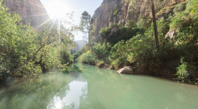 Chulilla y sus puentes colgantes: la escapada perfecta entre cañones y naturaleza a 1 hora de Valencia