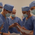 Dr. Carballeira y su equipo