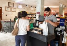 L’Eliana combina el suport social i l’impuls al comerç local a través de la Targeta Moneder Comerç de l'Eliana