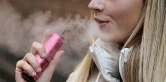 El auge de los vapers preocupa a los expertos ante el alto consumo de tabaco en España