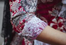 València recupera la historia del traje fallero con una exposición sobre su evolución en el siglo XX València recupera la historia del traje fallero con una exposición sobre su evolución en el siglo XX