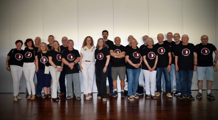 Torrent inaugura “Gent de Torrent 2026”, una exposició que homenatja les persones que construïxen la història viva de la ciutat