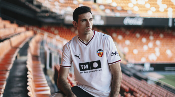 Camiseta oficial de la temporada 2026-2027