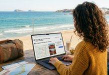 Muchos valencianos utilizan ChatGPT para sus vacaciones: cómo usar la IA para planificar un viaje Una mujer consulta sus vacaciones en una plataforma de inteligencia artificial