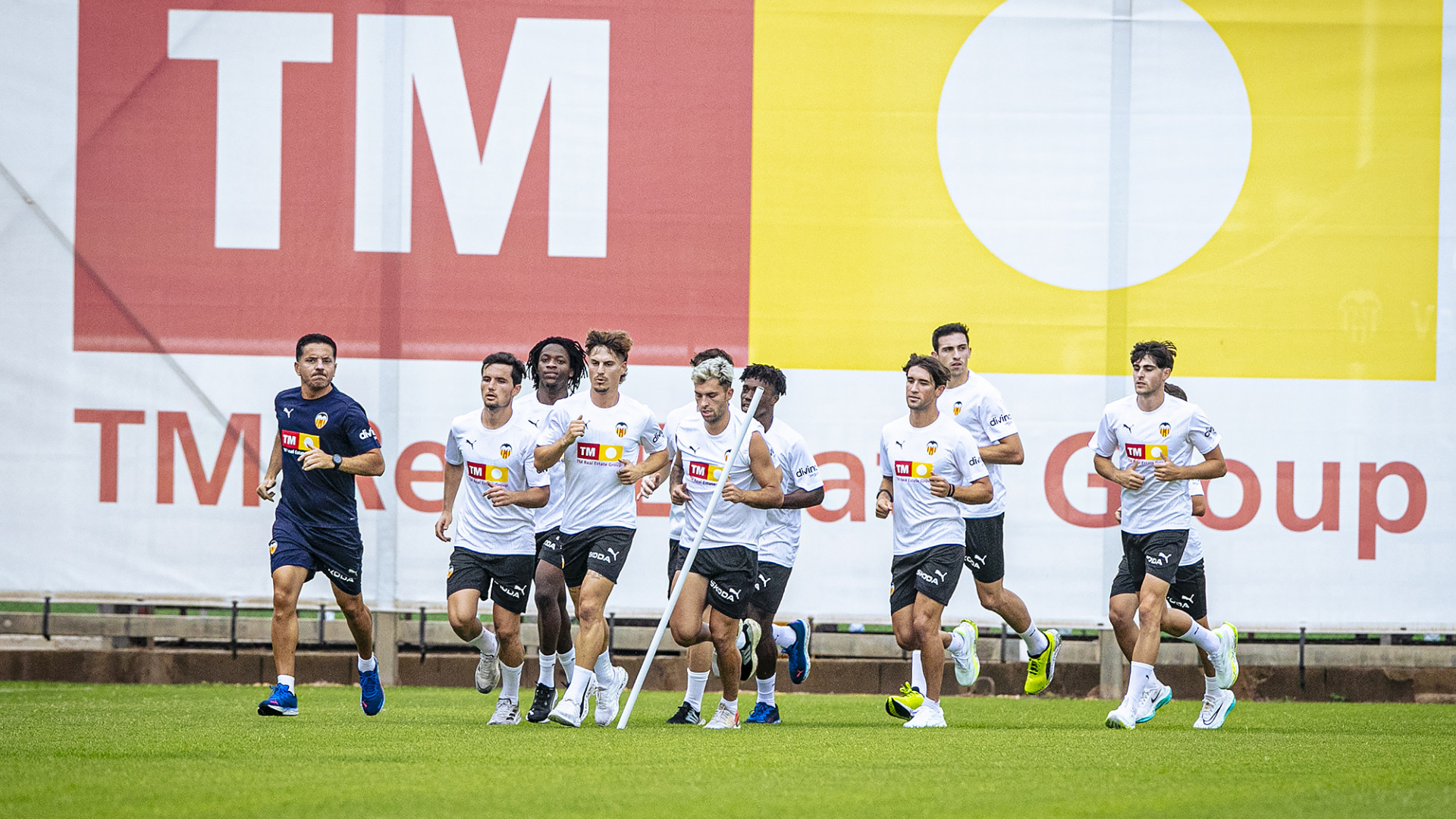 El Valencia CF entrenando durante pretemporada