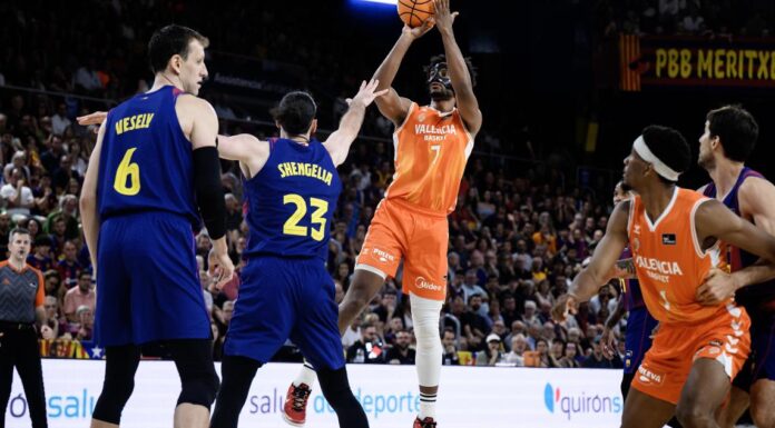 Valencia Basket puede proclamarse campeón de la ACB hoy: hora y dónde ver el partido decisivo Lanzamiento en suspensión de Braxton Key en el último encuentro del Valencia Basket contra el FC Barcelona