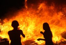 La Pobla de Farnals connecta la platja amb un desplegament d’autobusos gratuïts durant tota la Nit de Sant Joan