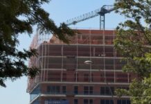 Paterna aprova una nova regulació urbanística per a augmentar l’oferta d’habitatge, frenar l’especulació i limitar els usos turístics