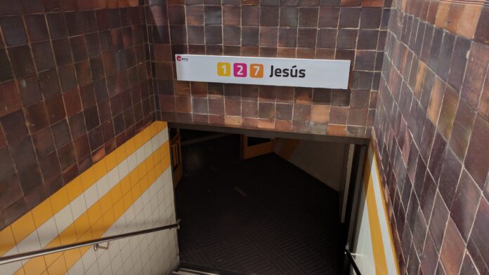 7televalencia-jesus-metrovalencia Entrada de la estación de Jesús