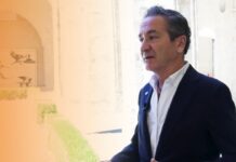 Nicolás Bugeda reivindica más financiación para la cultura valenciana: “Los valencianos no somos de cuarta B regional” Nicolás Bugeda, director-gerente del CMCV durante la entrevista con 7teleValencia