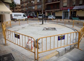 Torrent transforma antics espais barrats amb grava en noves zones per als vianants i de convivència als carrers Sant Valerià i Germanies