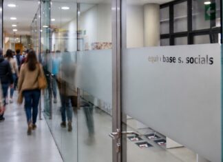 El departament de Benestar Social de l’Ajuntament d’Alaquàs, reconegut amb la Creu d’Or de la Solidaritat Social pel seu treball arran de la DANA