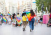 València se llena de reivindicación en un Orgullo adelantado centrado en los derechos LGTBIQ+ València convierte el Orgullo en una gran manifestación reivindicativa en defensa de los derechos LGTBIQ+