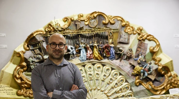 El maestro mayor de los artistas falleros alerta: «Los bocetos se presentan ahora, pero las fallas se plantan en marzo y los precios cambian» Vicente Julián, Maestro Mayor del Gremio de Artistas Falleros