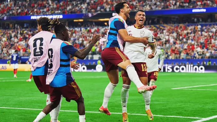 Celebración del gol de Pedro Porro en la semifinal del Mundial contra Francia. RFEF