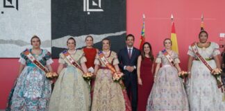 Paterna presenta Elena Pla Giménez com a Reina de les Festes Majors 2026 Presentació de la Reina i Cort de Paterna 2026