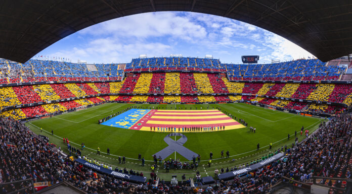 El ‘adiós’ de Mestalla en liga ya tiene fecha: calendario completo del Valencia CF en LaLiga 2026/2027 Camp de Mestalla en el homenaje a los fallecidos por la DANA. Valencia CF