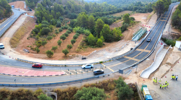 Carretera entre Buñol i Alborache