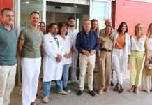El consultori de la platja de Puçol obrirà els 365 dies de l’any, per a reforçar l’atenció sanitària de la localitat El Conseller visita Puçol