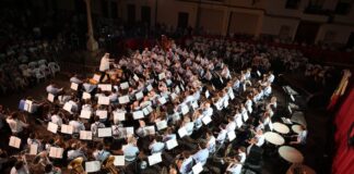 Torrent fa sonar l’ànima de la ciutat amb una nova edició del concert «Torrent a Dos Bandes» "Torrent a dos bandes"