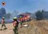 Trabajan más de 400 efectivos terrestres y 25 medios aéreos para combatir el incendio de La Vall d’Uixó