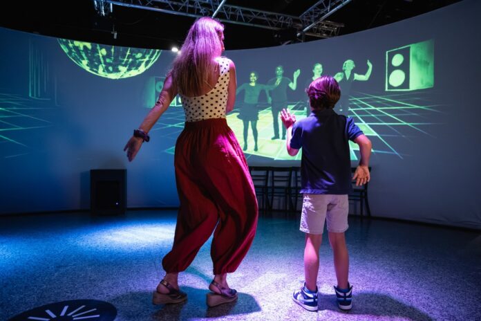 7televalencia-bailar Una de las instalaciones para bailar en parejas