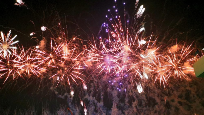 7televalencia-castillo-fuegos-artificiales Valencia disparará 'Titanium', el gran espectáculo pirotécnico suspendido en 2025 por alerta meteorológica