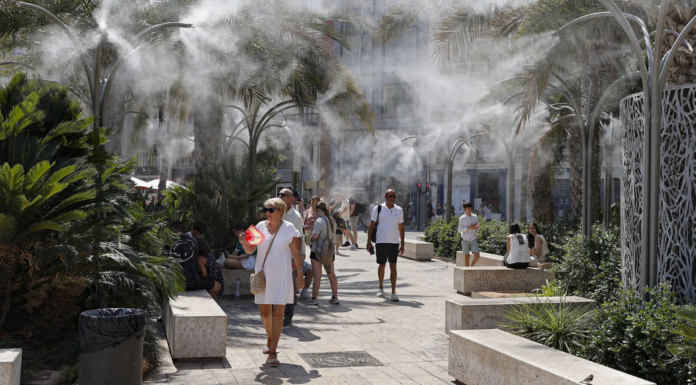Valencia entra en una nueva ola de calor con alerta por temperaturas de 40 grados Valencia entra en una nueva ola de calor con alerta por temperaturas de 40 grados