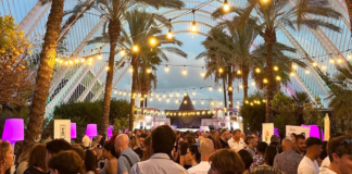 La gran fiesta del verano llega a Valencia con vinos y tapas por 15€ La gran fiesta del verano llega a Valencia con vinos y tapas por 15€