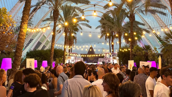 7televalencia-fiesta-vino La gran fiesta del verano llega a Valencia con vinos y tapas por 15€