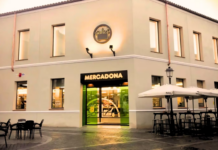 Los tres supermercados Mercadona más bonitos de España que merece la pena visitar este verano Los tres Mercadona más bonitos de España que merece la pena visitar este verano