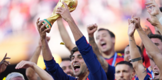 La fiebre del Mundial continuará en Valencia con un homenaje a Ferran Torres
