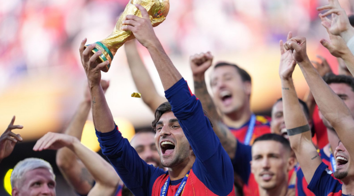 La fiebre del Mundial continuará en Valencia con un homenaje a Ferran Torres