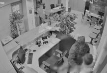 Detenidos tras hacer dos butrones en bancos de Montserrat y Benetusser