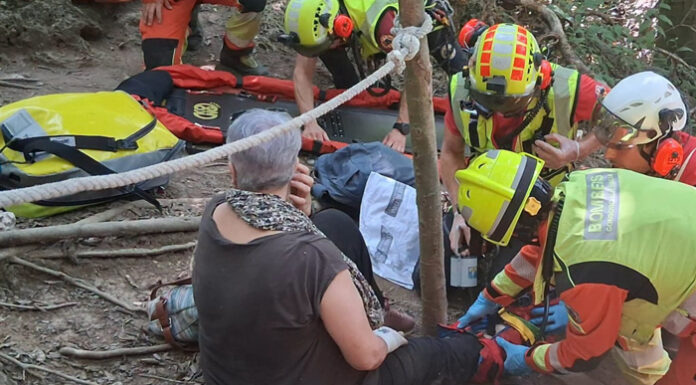 Rescatan a una mujer tras torcerse el tobillo mientras realizaba senderismo por Anna