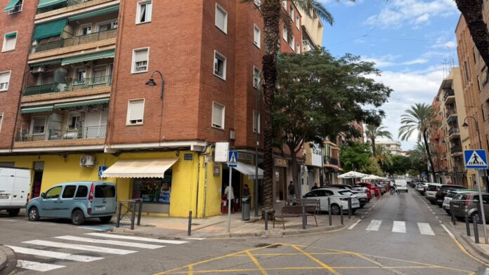 7televalencia Imagen de la calle Primero de Mayo con Sant Antoni, donde se han realizado los trabajos Carrer Primer de Maig de Quart de Poblet