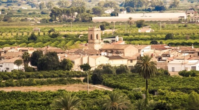 La Granja de la Costera. Campanas. Turisme la Costera