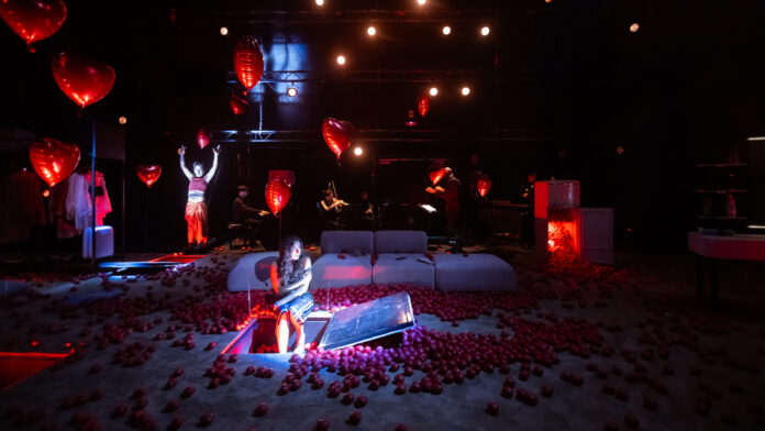 7televalencia les arts estetica massacre ensems Les Arts inaugura el Festival Ensems amb l’estrena d’‘Estètica i Massacre’, la primera incursió d’Oriol Pla en l’escena operística
