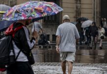 Alerta naranja: estos son los puntos de Valencia donde más lluvia se espera Lluvias en Valencia. EFE