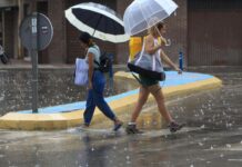 Alerta naranja en Valencia por tormentas y granizo Giro brusco en el tiempo esta semana / MORELL (EFE). alerta