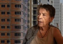 Así es el ‘Decreto Maricarmen’: las medidas para proteger a los inquilinos y contener el precio de la vivienda Maricarmen, momentos antes de su deshaucio. (EP)