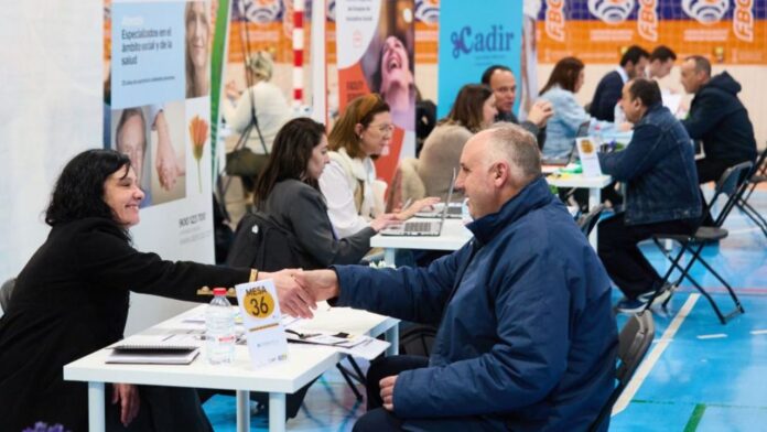 7televalencia ofertas de empleo empresas benetusser Maratón de Empleo con múltiples empresas en Benetússer