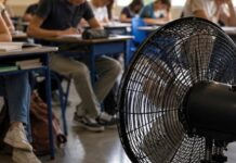 Empieza el curso con el calor en las aulas como asignatura pendiente Ventilador en un aula