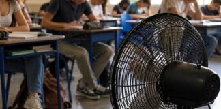 Ventilador en un aula