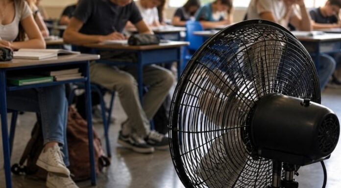 Ventilador en un aula